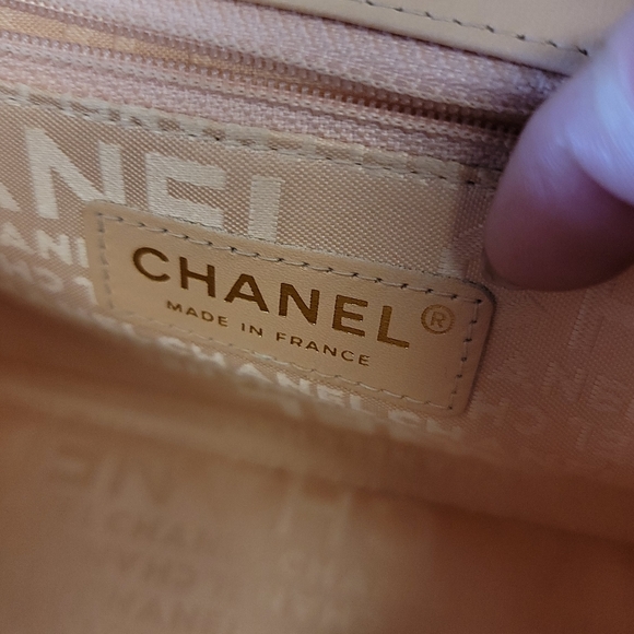 Chanel Vintage flap bag with matching scarf(sold on eBay) - Picture 6 of 16